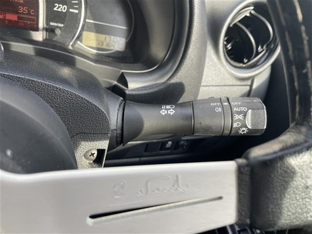 Nissan MARCH 2017 8346416-18