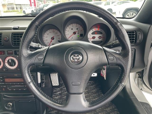 Toyota MR-S 2002 8339969-21