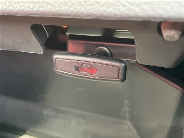 Toyota MR-S 2002 8339969-22