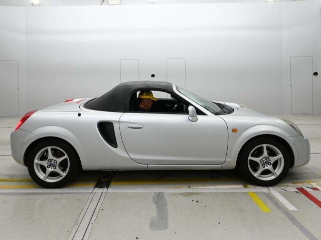 Toyota MR-S 2001 8339970-3