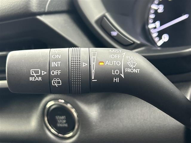 Mazda MX-30 2023 8347927-5