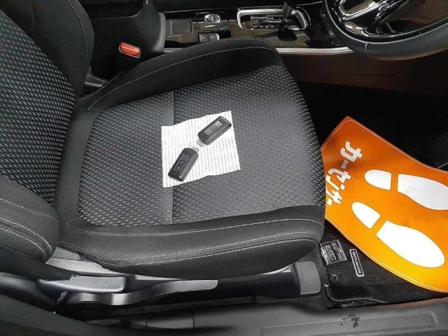 Mitsubishi OUTLANDER 2017 8346123-10