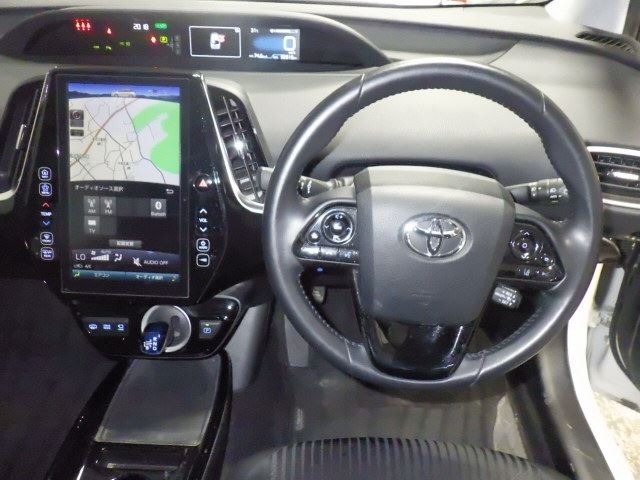 Toyota PRIUS PHV 2021 8341129-4