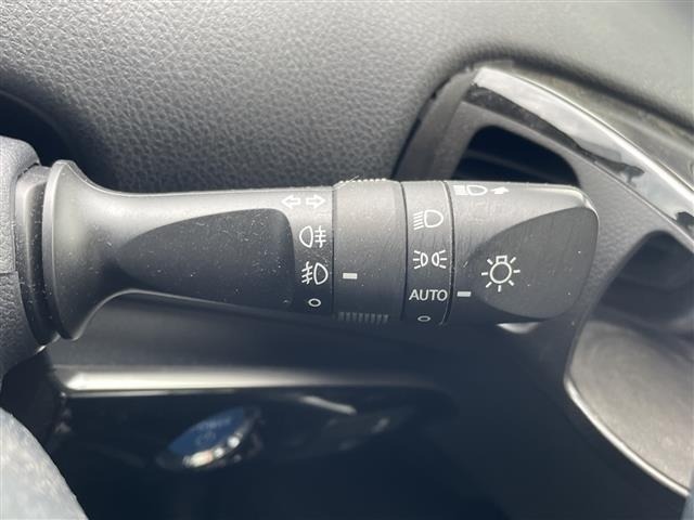 Toyota PRIUS 2016 8339855-12