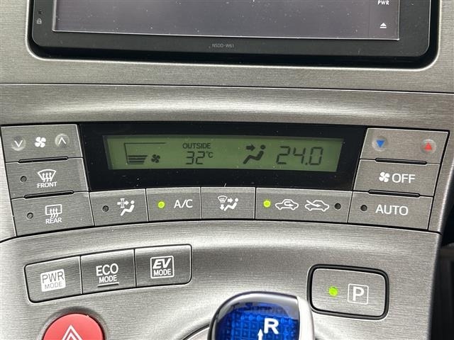 Toyota PRIUS 2012 8339863-20