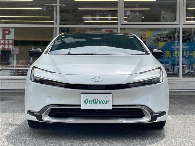 Toyota PRIUS 2023 8339898-15