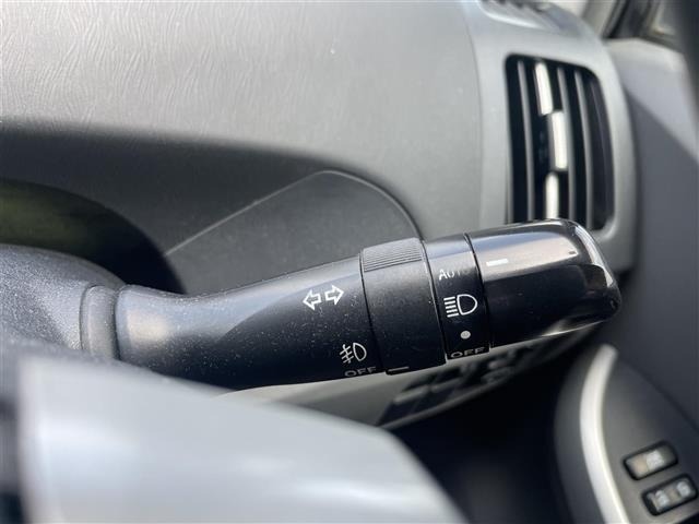 Toyota PRIUS 2010 8339931-22