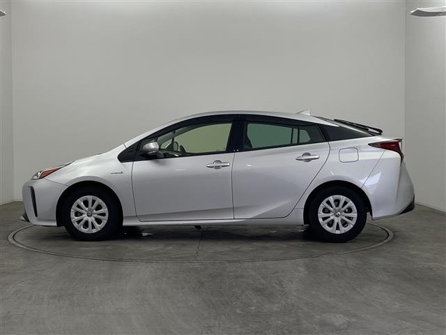 Toyota PRIUS 2019 8339978-1