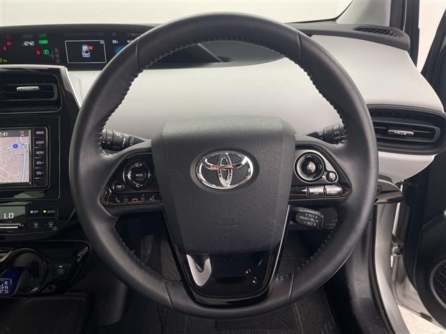 Toyota PRIUS 2019 8339978-4