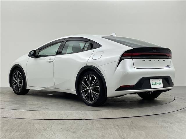 Toyota PRIUS 2023 8339982-13