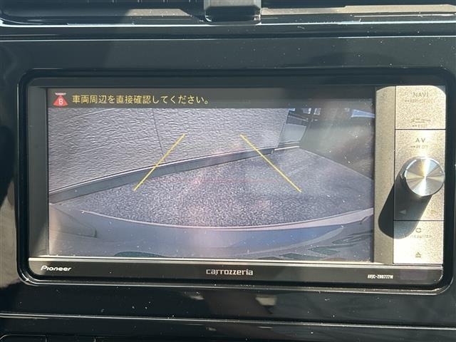 Toyota PRIUS 2016 8339983-16
