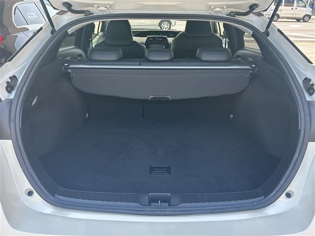 Toyota PRIUS 2016 8339983-22