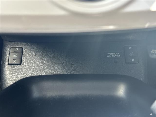 Toyota PRIUS 2016 8339983-8
