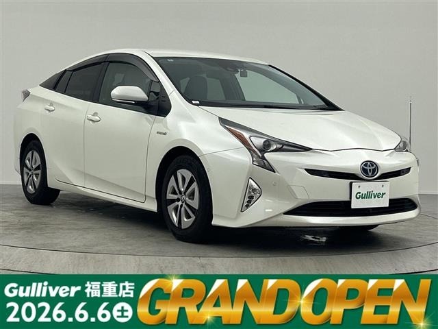 Toyota PRIUS 2018 8340011-0