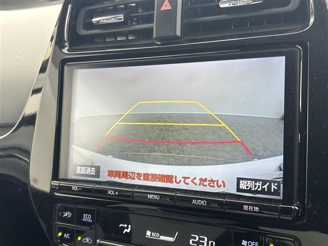 Toyota PRIUS 2018 8340011-16