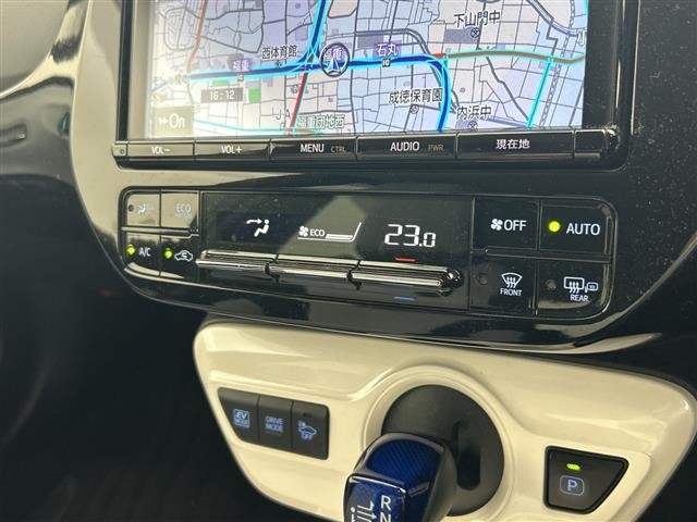 Toyota PRIUS 2018 8340011-20
