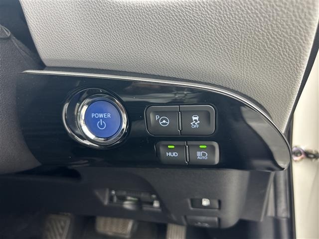 Toyota PRIUS 2018 8340011-21