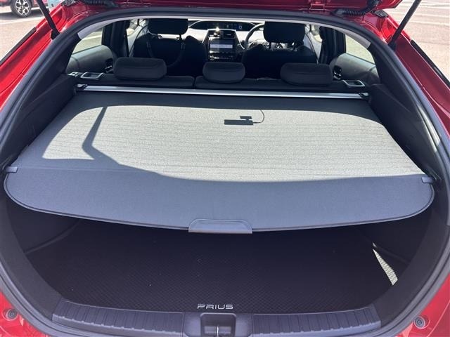 Toyota PRIUS 2019 8340012-4