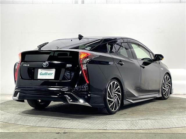 Toyota PRIUS 2017 8340050-19