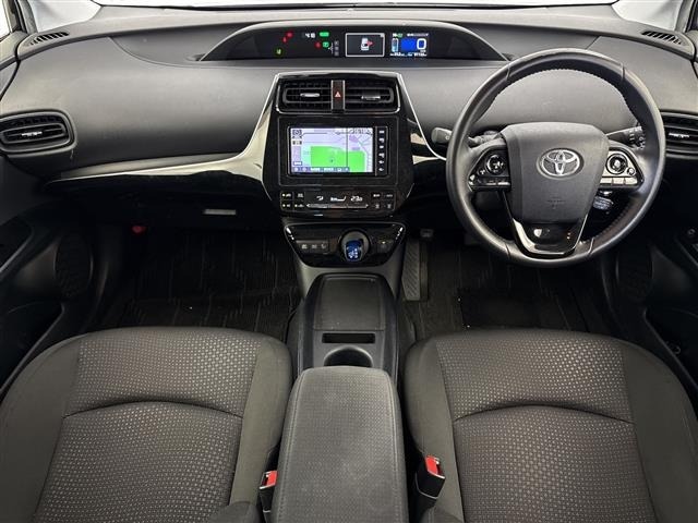 Toyota PRIUS 2019 8340056-14