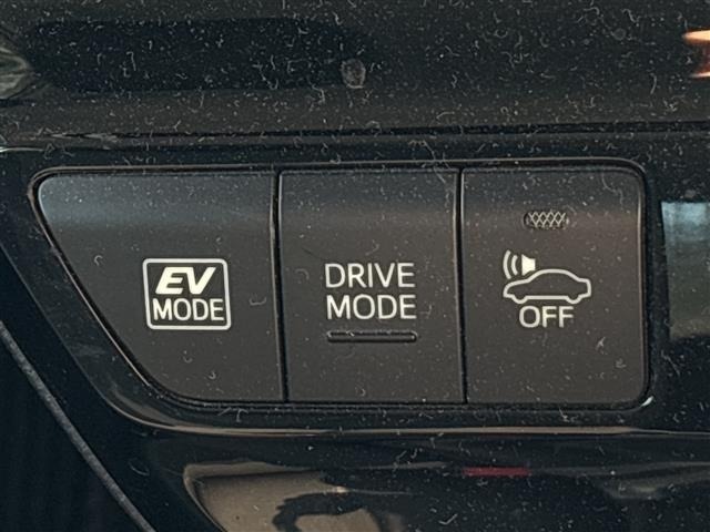 Toyota PRIUS 2019 8340056-18