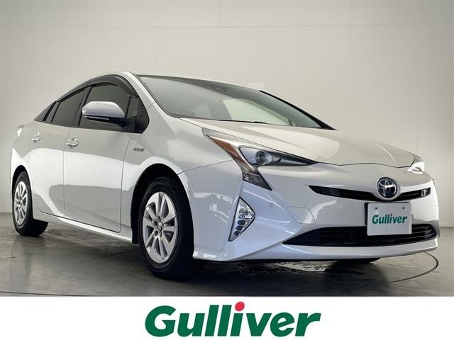 Toyota PRIUS 2018 8340057-0