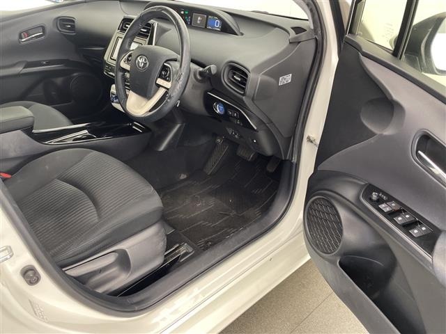 Toyota PRIUS 2018 8340057-22