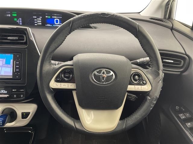 Toyota PRIUS 2018 8340057-7