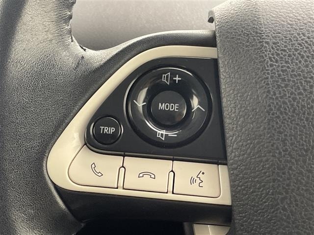 Toyota PRIUS 2018 8340057-8
