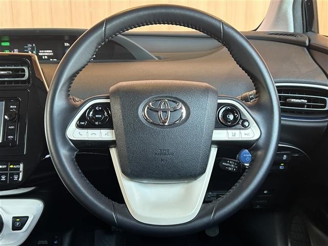 Toyota PRIUS 2016 8340061-15