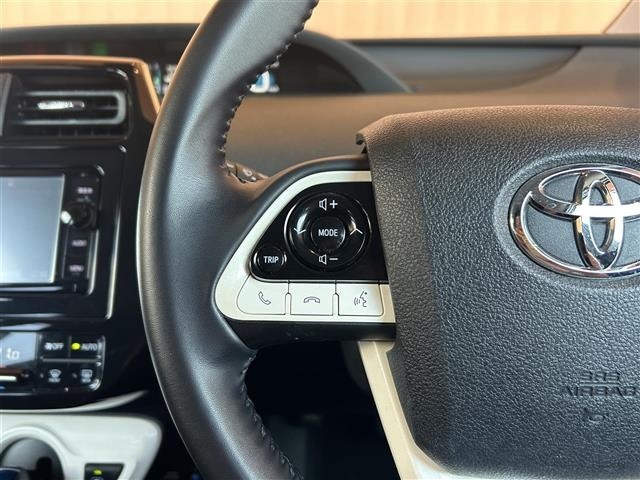 Toyota PRIUS 2016 8340061-17