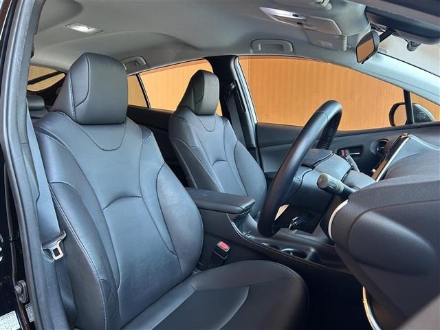 Toyota PRIUS 2016 8340061-6