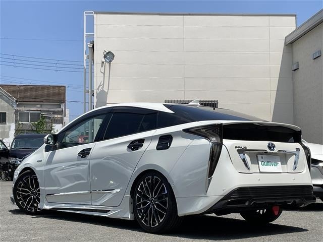 Toyota PRIUS 2016 8340069-13
