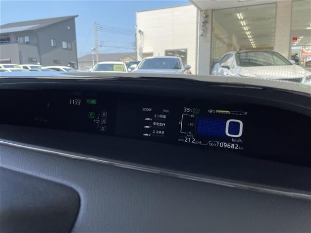 Toyota PRIUS 2016 8340069-3