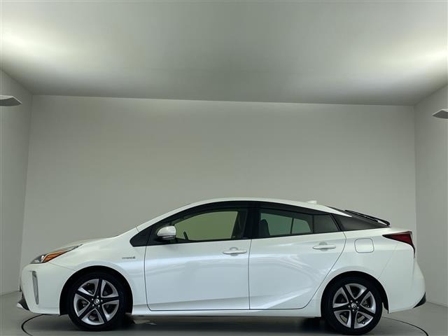 Toyota PRIUS 2019 8340070-14