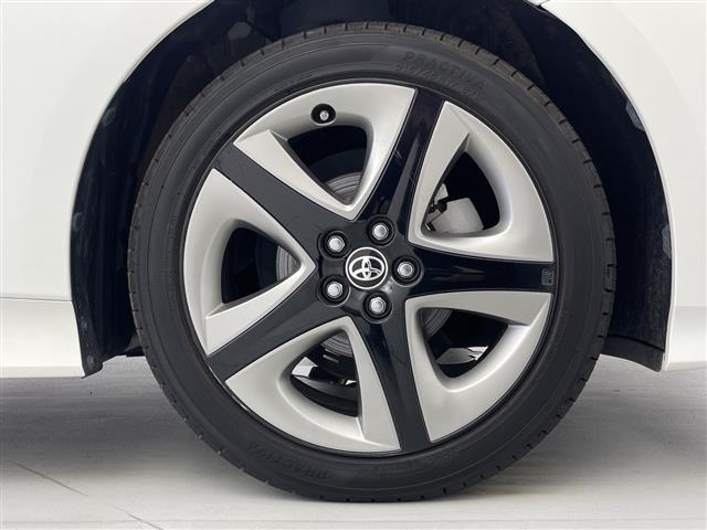 Toyota PRIUS 2019 8340070-4