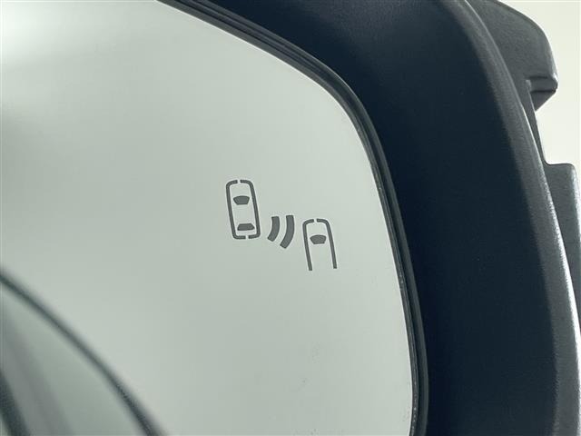 Toyota PRIUS 2025 8340078-15