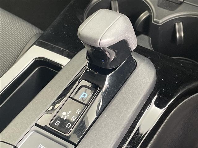 Toyota PRIUS 2025 8340078-2