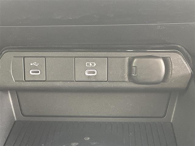 Toyota PRIUS 2025 8340078-6