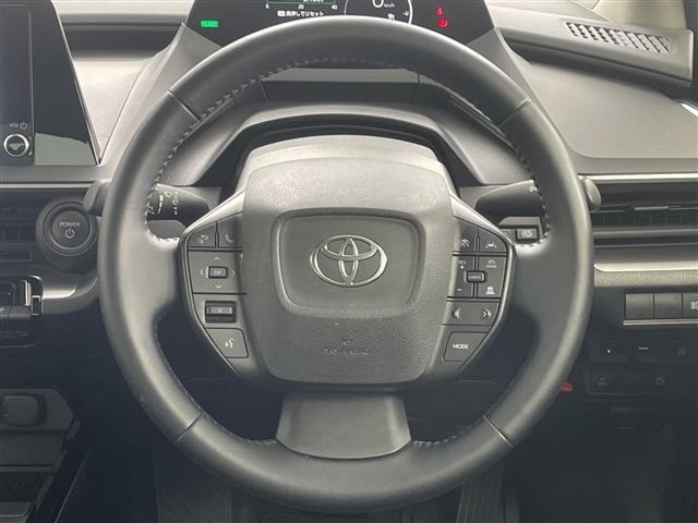 Toyota PRIUS 2025 8340079-18