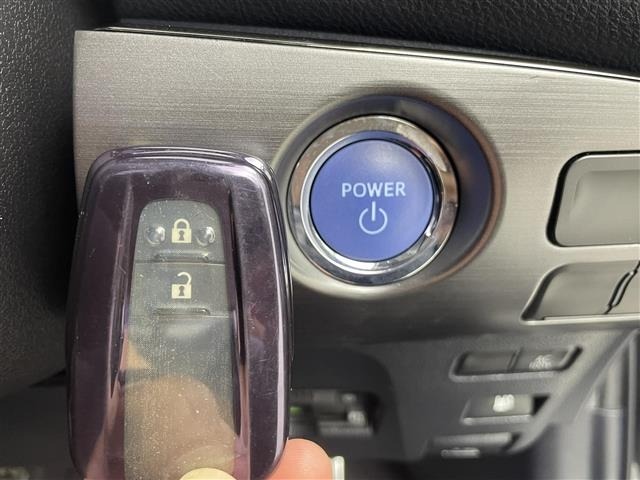 Toyota PRIUS 2021 8340084-10