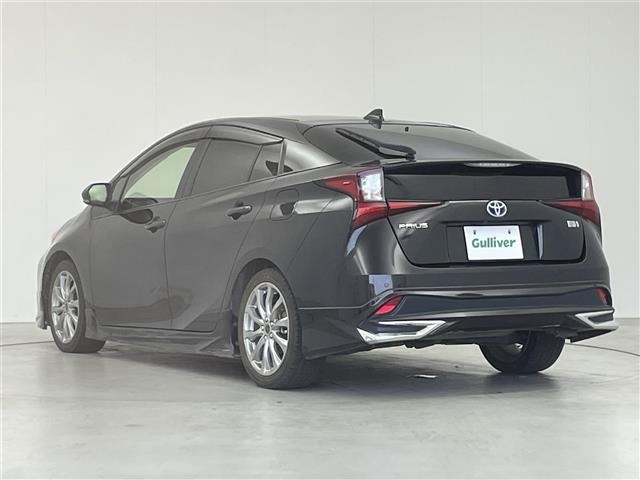 Toyota PRIUS 2021 8340084-14