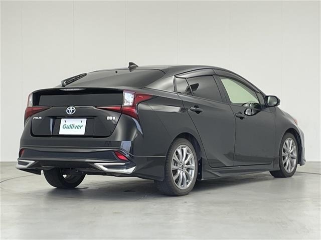 Toyota PRIUS 2021 8340084-15