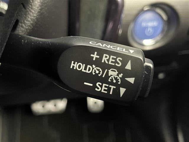 Toyota PRIUS 2021 8340084-3