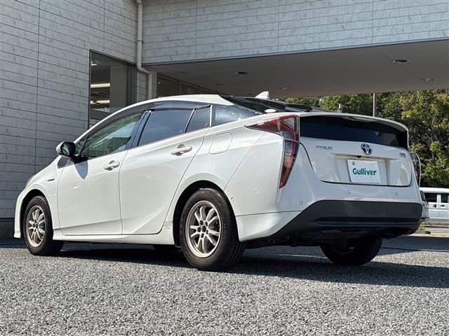 Toyota PRIUS 2018 8340087-13
