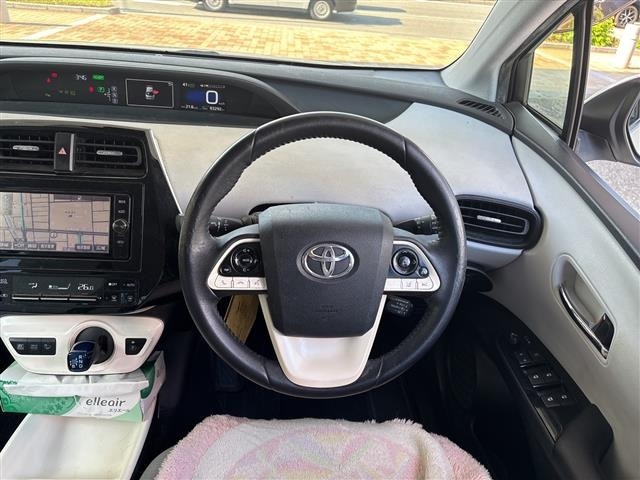 Toyota PRIUS 2018 8340087-14