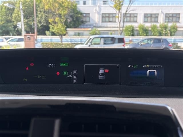 Toyota PRIUS 2018 8340087-16