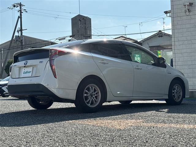 Toyota PRIUS 2018 8340087-2