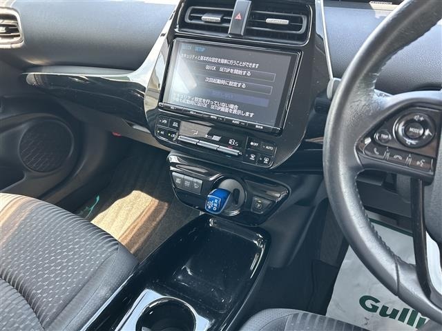 Toyota PRIUS 2018 8340088-18