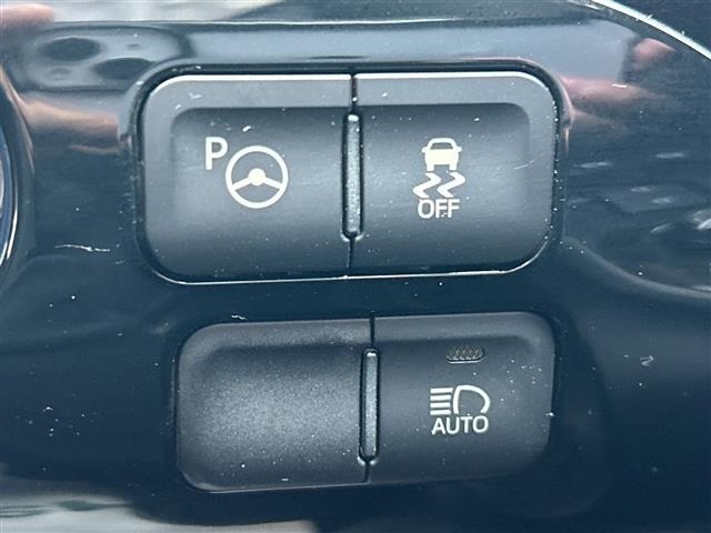 Toyota PRIUS 2018 8340088-2